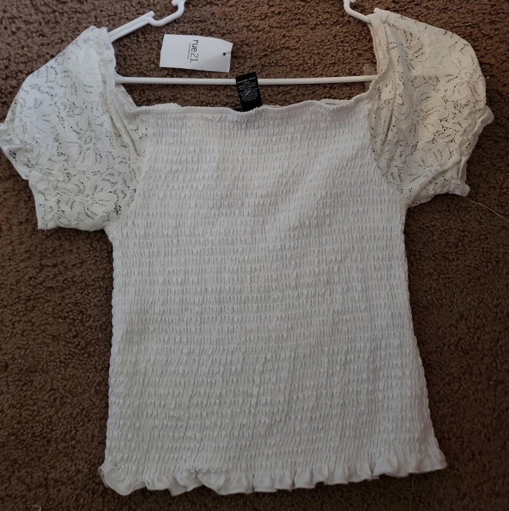 Rue21 top
